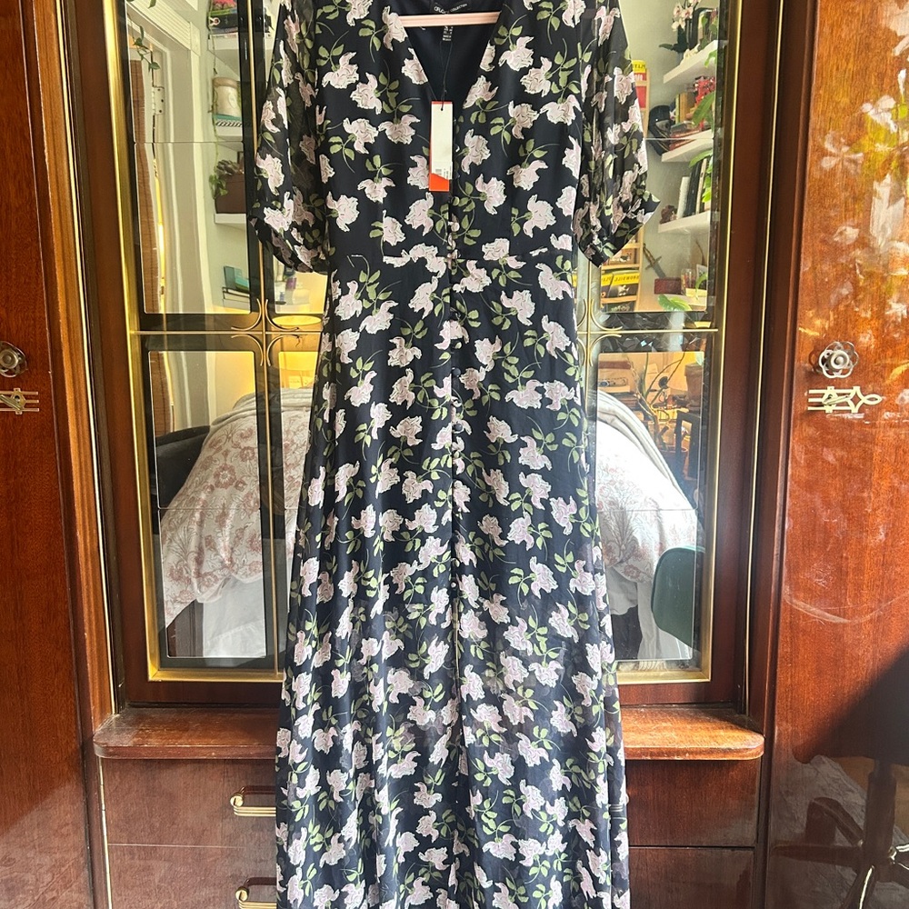 GFLOCK Button Floral Dress in Navy
